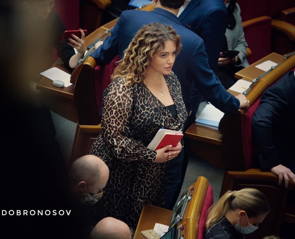 Забуранная Леся Валентиновна полное досье компромат Забуранная Леся Валентиновна полное досье компромат