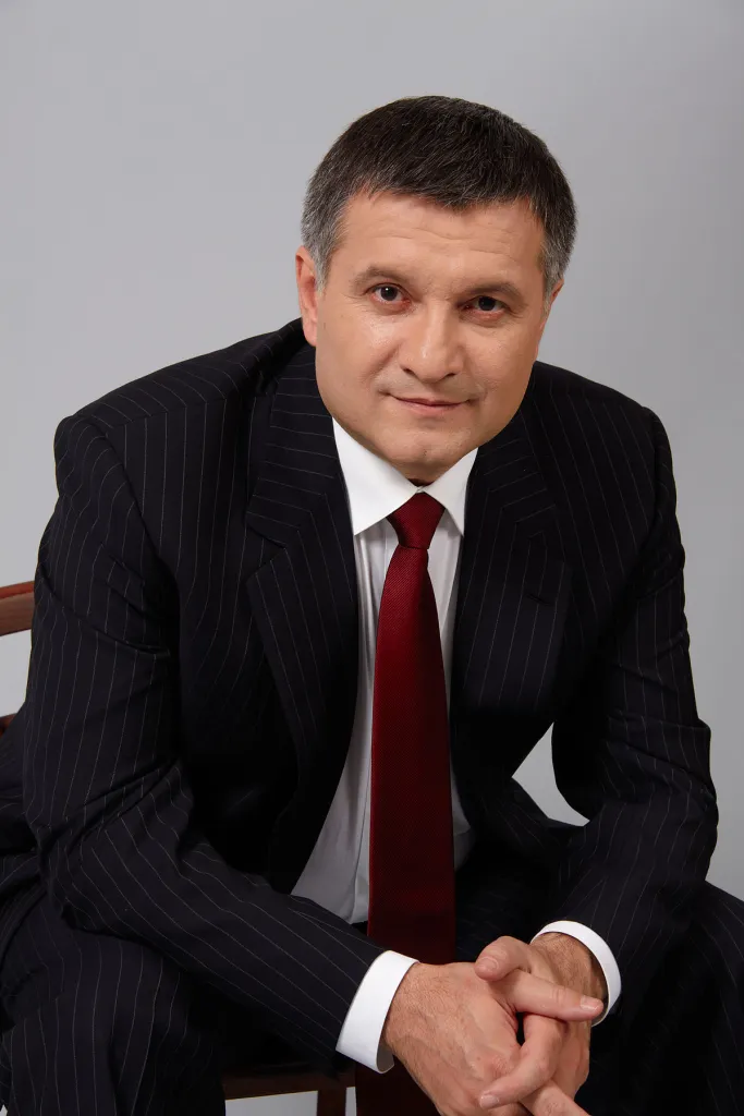 Аваков Арсен Борисович полное досье компромат