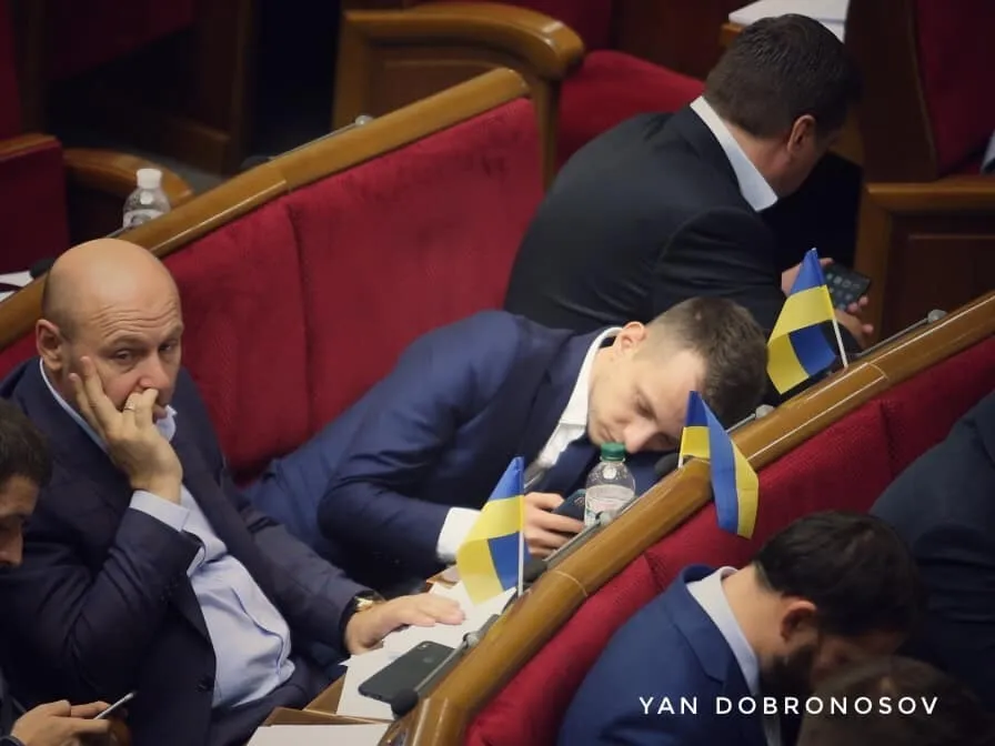 Устенко Алексей Олегович полное досье компромат